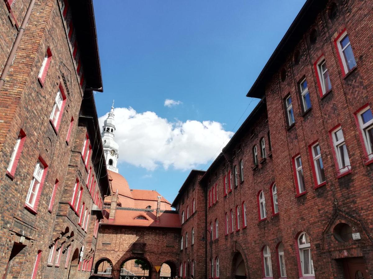 Tukej Apartament Na Nikiszu Катовице Экстерьер фото